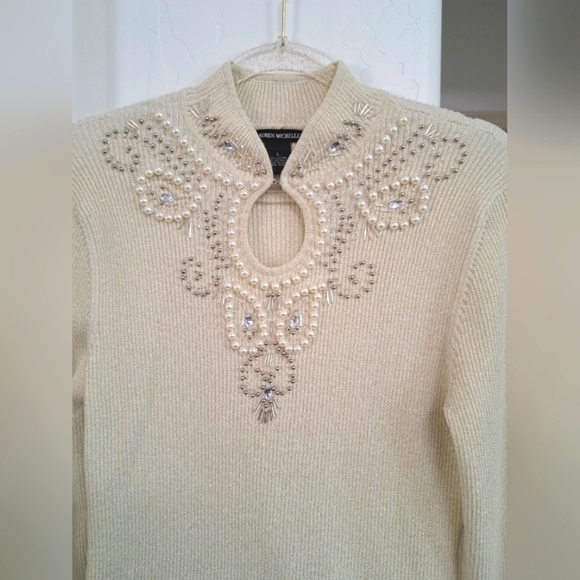 Lauren Michelle Cream Sweater with Embellished Neckline Size Large - Picture 6 of 10